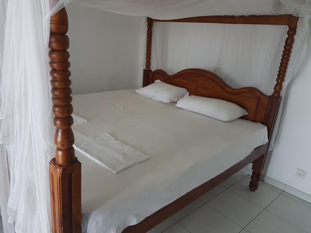 The Ocean Bed & Breakfast Унаватуна Екстериор снимка